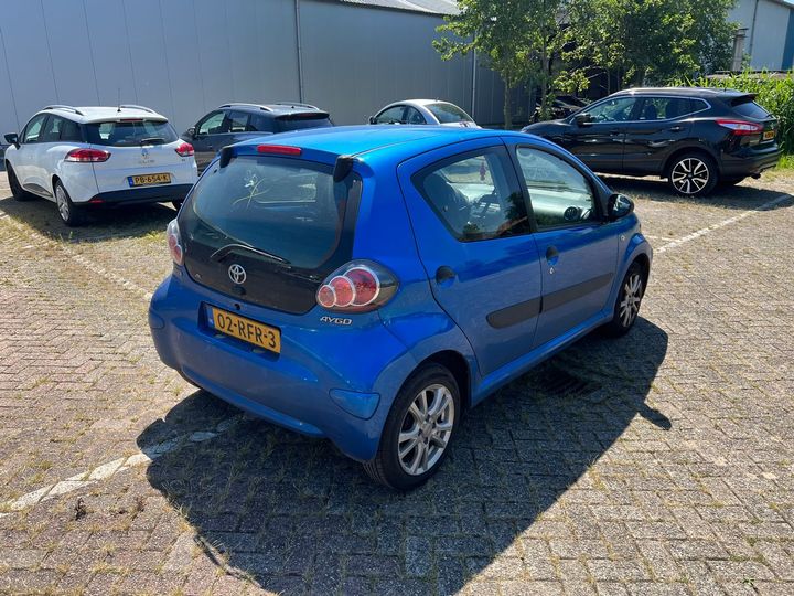 Photo 3 VIN: JTDKG12C80N542323 - TOYOTA AYGO 