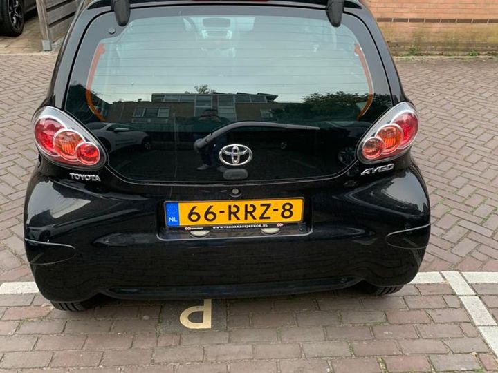 Photo 2 VIN: JTDKG12CX0N563528 - TOYOTA AYGO 