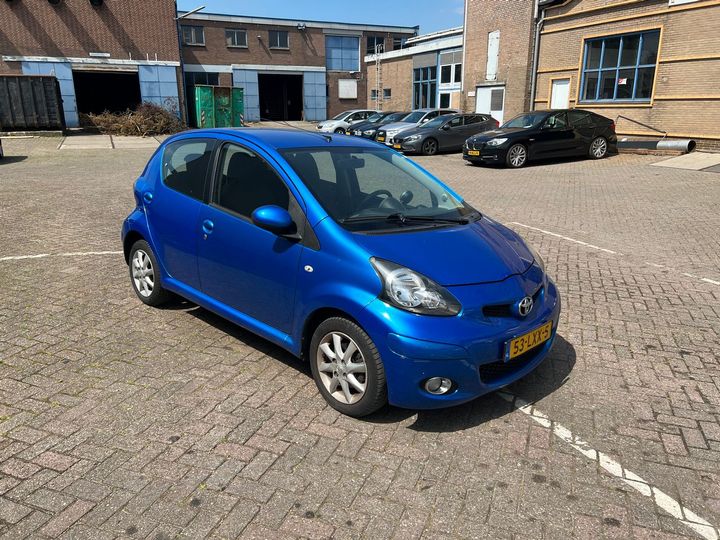 Photo 4 VIN: JTDKG18C00N481637 - TOYOTA AYGO 