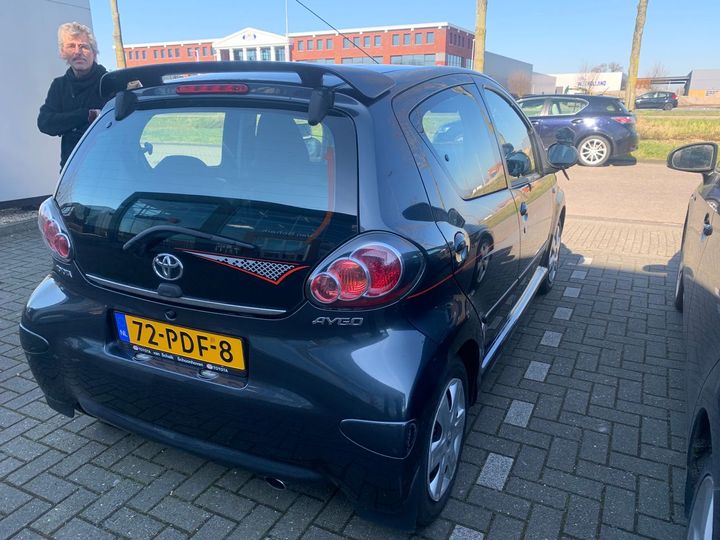 Photo 12 VIN: JTDKG18C00N487972 - TOYOTA AYGO 