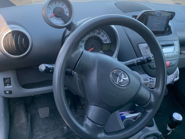 Photo 7 VIN: JTDKG18C00N487972 - TOYOTA AYGO 