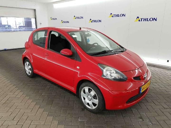 Photo 2 VIN: JTDKG18C40N271834 - TOYOTA AYGO 