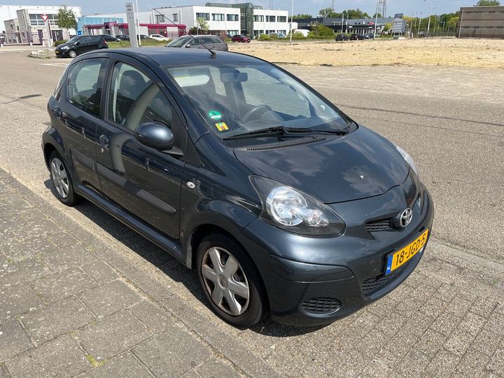 Photo 4 VIN: JTDKG18C60N364273 - TOYOTA AYGO 