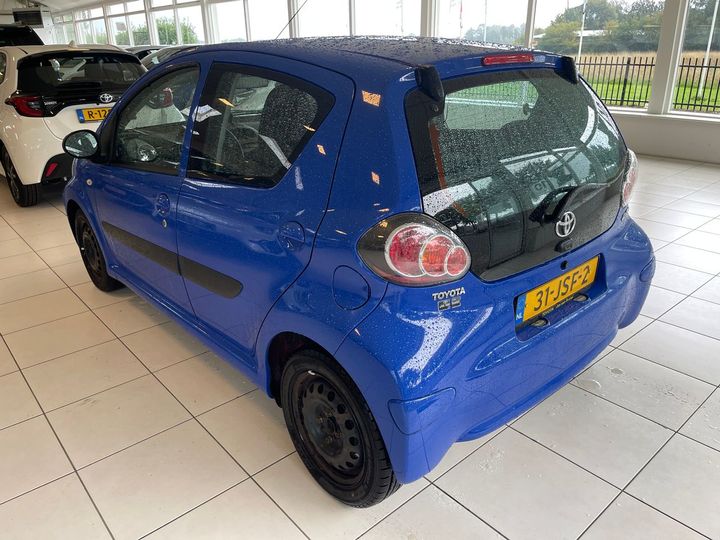 Photo 2 VIN: JTDKG18C70N367506 - TOYOTA AYGO 