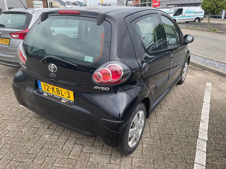 Photo 3 VIN: JTDKG18C70N404859 - TOYOTA AYGO 