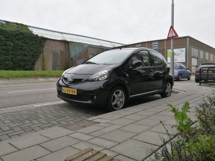 Photo 3 VIN: JTDKG18C90N221401 - TOYOTA AYGO 