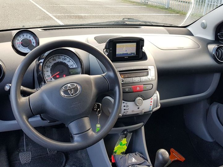 Photo 7 VIN: JTDKG18C90N541771 - TOYOTA AYGO 