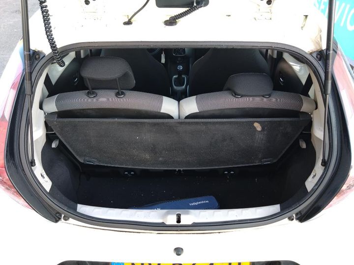 Photo 9 VIN: JTDKGENEC00N27574 - TOYOTA AYGO 