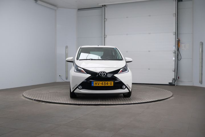 Photo 6 VIN: JTDKGNEC00N131713 - TOYOTA AYGO 