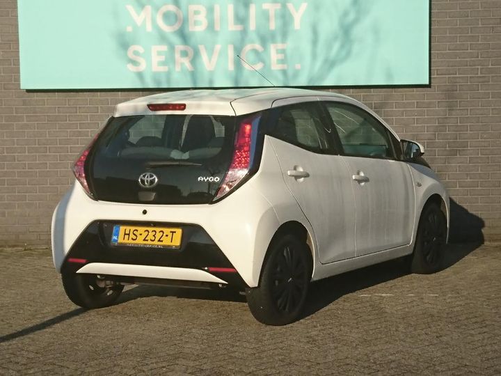 Photo 3 VIN: JTDKGNEC00N142923 - TOYOTA AYGO 