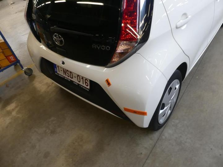 Photo 31 VIN: JTDKGNEC00N149516 - TOYOTA AYGO - 2014 