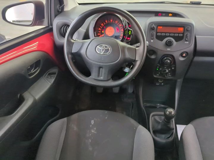 Photo 18 VIN: JTDKGNEC00N216180 - TOYOTA AYGO 