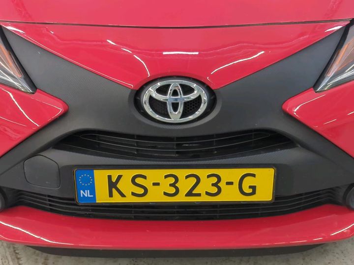 Photo 4 VIN: JTDKGNEC00N216180 - TOYOTA AYGO 