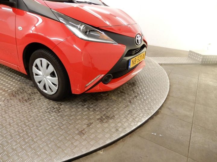 Photo 18 VIN: JTDKGNEC00N224618 - TOYOTA AYGO 