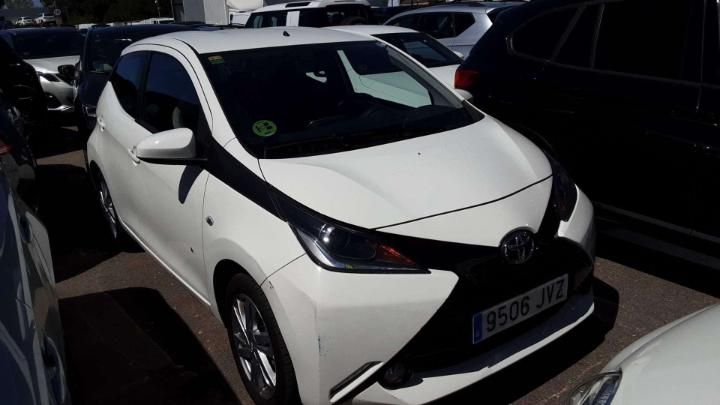 Photo 17 VIN: JTDKGNEC00N228815 - TOYOTA AYGO 