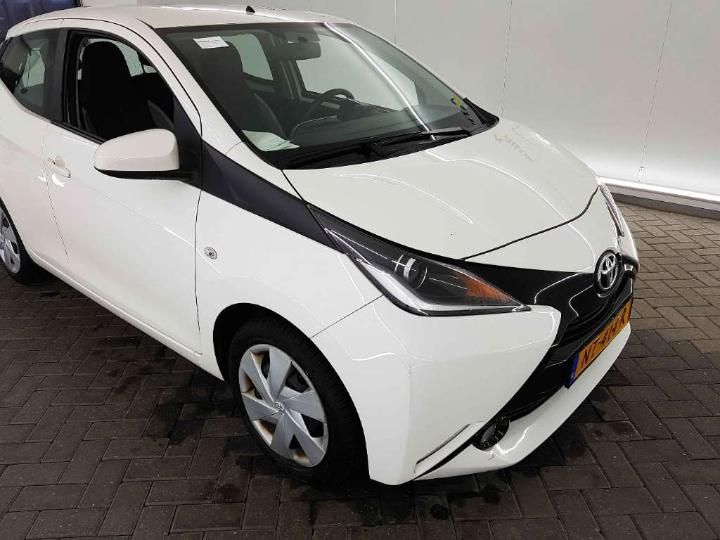 Photo 17 VIN: JTDKGNEC00N243511 - TOYOTA AYGO 