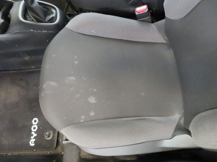 Photo 32 VIN: JTDKGNEC00N251236 - TOYOTA AYGO 