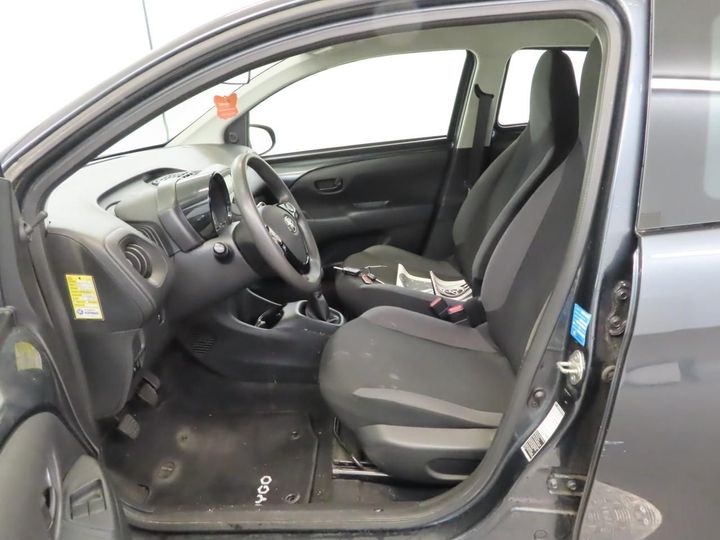 Photo 5 VIN: JTDKGNEC00N251236 - TOYOTA AYGO 