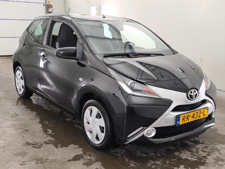 Photo 11 VIN: JTDKGNEC00N322838 - TOYOTA AYGO 