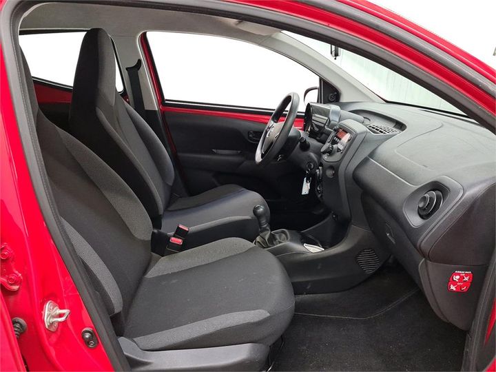 Photo 5 VIN: JTDKGNEC00N334634 - TOYOTA AYGO 