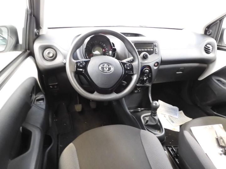 Photo 3 VIN: JTDKGNEC00N337212 - TOYOTA AYGO 