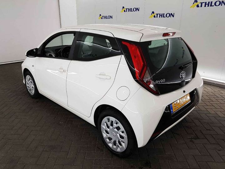 Photo 3 VIN: JTDKGNEC00N355855 - TOYOTA AYGO 