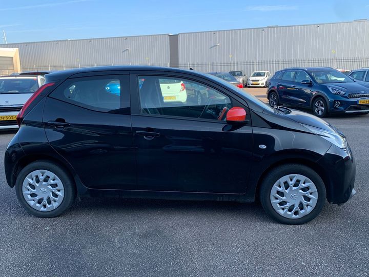 Photo 19 VIN: JTDKGNEC00N378245 - TOYOTA AYGO 