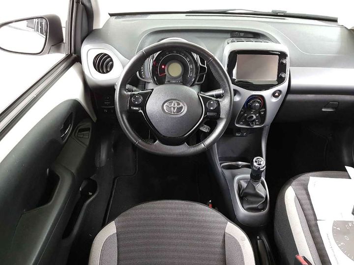 Photo 7 VIN: JTDKGNEC00N378634 - TOYOTA AYGO 