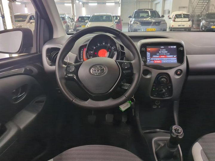 Photo 18 VIN: JTDKGNEC00N379041 - TOYOTA AYGO 