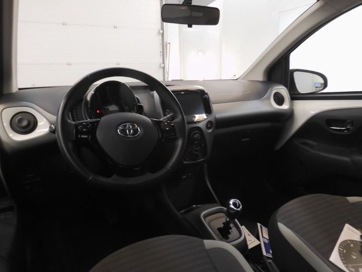 Photo 3 VIN: JTDKGNEC00N419165 - TOYOTA AYGO 