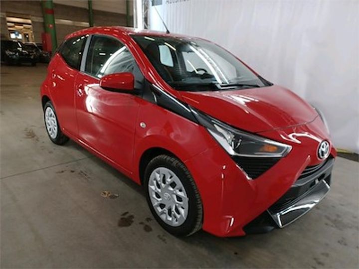 Photo 2 VIN: JTDKGNEC00N451758 - TOYOTA AYGO - 2018 