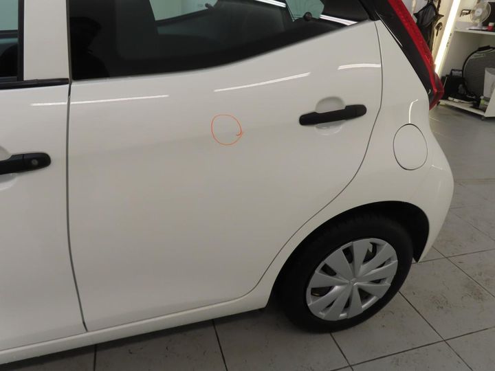 Photo 18 VIN: JTDKGNEC00N452991 - TOYOTA AYGO 