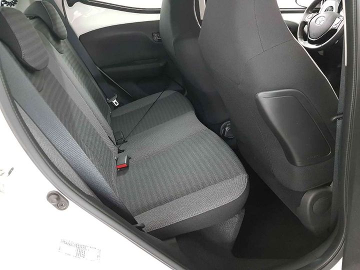 Photo 12 VIN: JTDKGNEC00N475333 - TOYOTA AYGO 