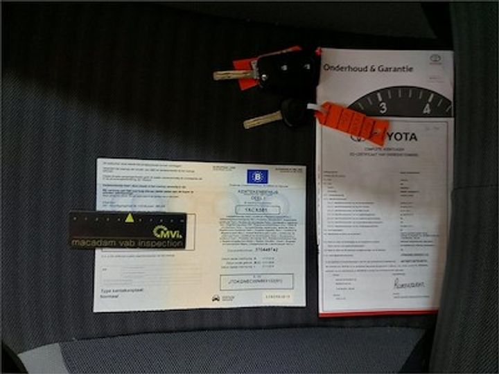 Photo 11 VIN: JTDKGNEC00N503132 - TOYOTA AYGO - 2018 