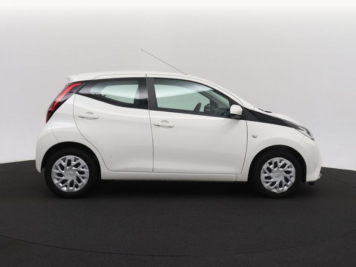 Photo 14 VIN: JTDKGNEC00N508816 - TOYOTA AYGO 