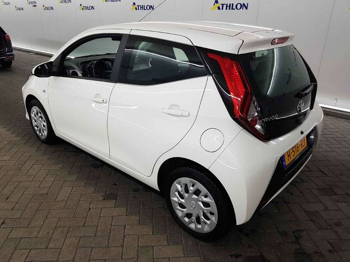 Photo 3 VIN: JTDKGNEC00N513756 - TOYOTA AYGO 