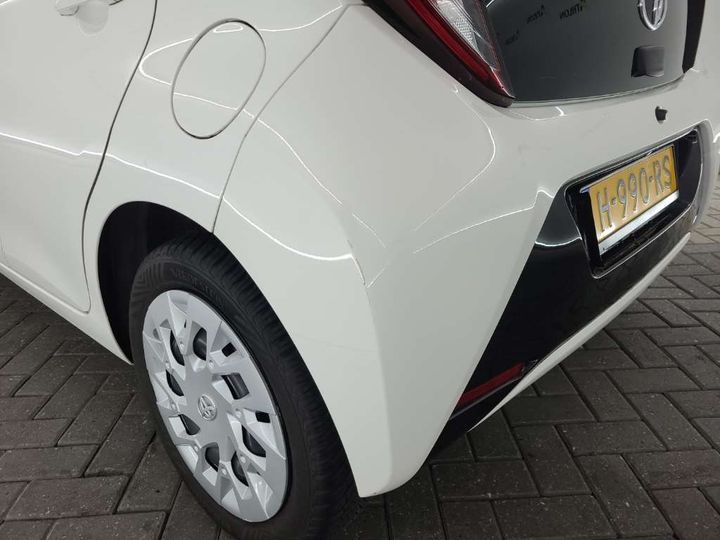 Photo 29 VIN: JTDKGNEC00N529603 - TOYOTA AYGO 