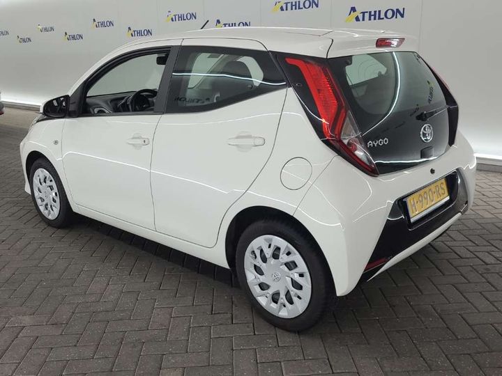 Photo 3 VIN: JTDKGNEC00N529603 - TOYOTA AYGO 