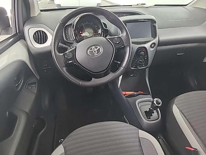 Photo 7 VIN: JTDKGNEC00N529603 - TOYOTA AYGO 