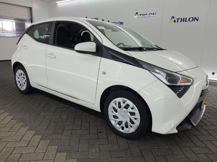 Photo 1 VIN: JTDKGNEC00N549947 - TOYOTA AYGO 