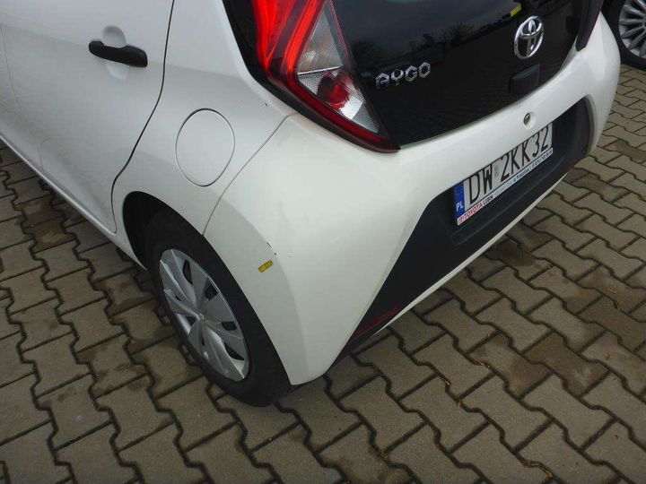 Photo 33 VIN: JTDKGNEC00N565419 - TOYOTA AYGO 