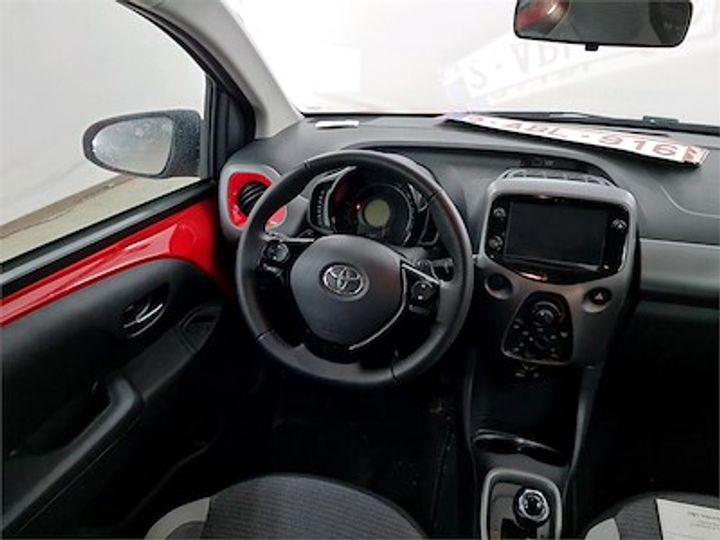 Photo 8 VIN: JTDKGNEC00N602677 - TOYOTA AYGO 