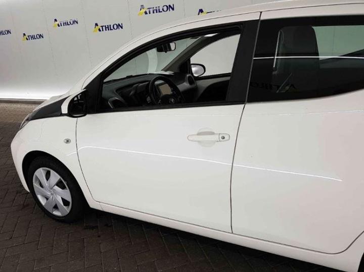 Photo 16 VIN: JTDKGNEC10N075149 - TOYOTA AYGO 