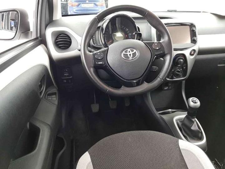 Photo 7 VIN: JTDKGNEC10N075149 - TOYOTA AYGO 