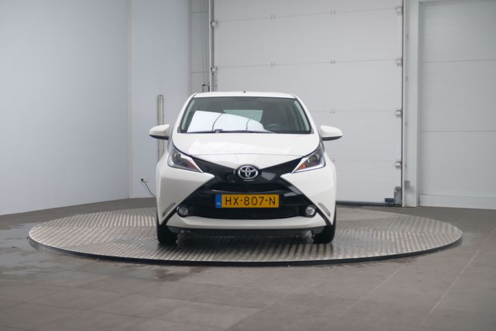 Photo 6 VIN: JTDKGNEC10N132918 - TOYOTA AYGO 