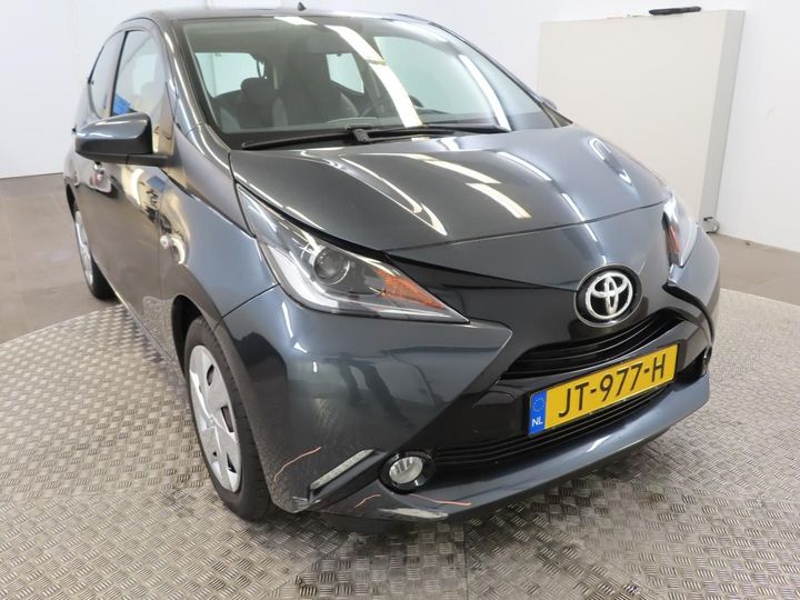 Photo 32 VIN: JTDKGNEC10N186462 - TOYOTA AYGO 