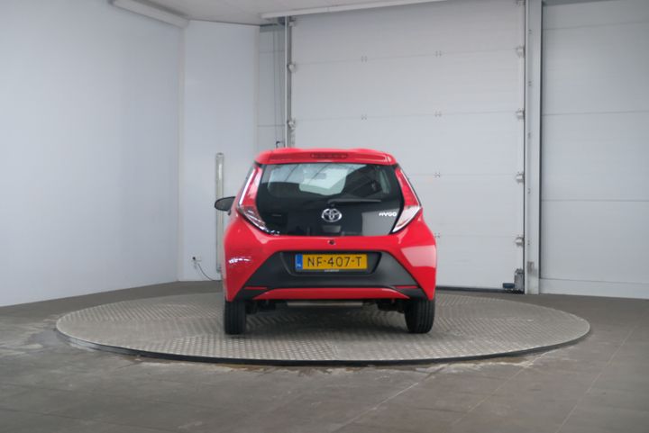 Photo 4 VIN: JTDKGNEC10N229259 - TOYOTA AYGO 