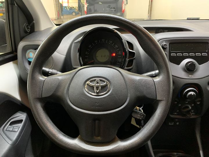 Photo 10 VIN: JTDKGNEC10N234316 - TOYOTA AYGO 