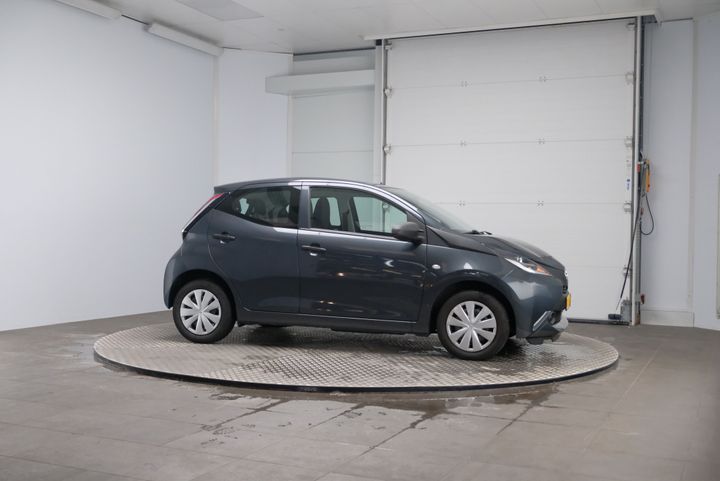 Photo 5 VIN: JTDKGNEC10N238401 - TOYOTA AYGO 