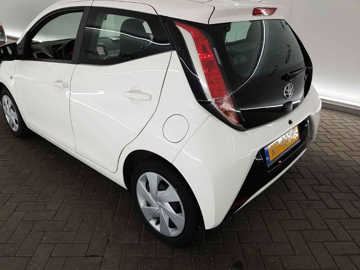 Photo 21 VIN: JTDKGNEC10N243419 - TOYOTA AYGO 